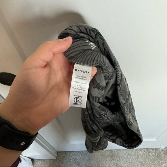 Athleta Salutation Stash Pocket Zuma 7/8 Length Leggings Size XXS - Picture 9 of 9